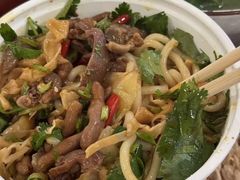 -鑫花溪牛肉米粉(凤凰街创始总店)