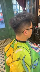 -海文先生国潮烫染男士理发馆