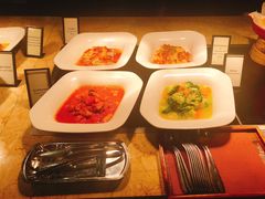 -大中华希尔顿酒店-念自助餐·嗨啤·小龙虾
