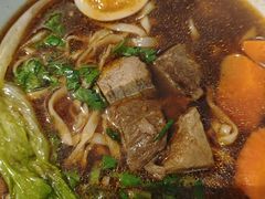 -康师傅私房牛肉面(申虹店)