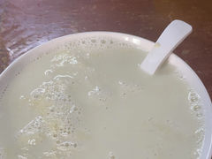 -云南大锅豆浆店