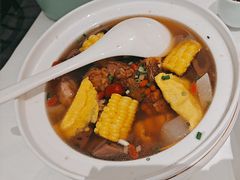 -江城小馆陕南妈妈菜·全球旅行餐厅(钟楼店)