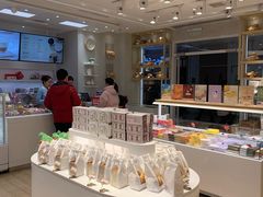 -好利来(曲江龙湖店)