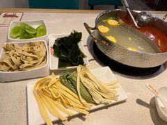 -浪里寻·臻牛养生牛肉火锅(方圆荟店)