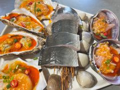 -围炉肉舍丹东海鲜烤肉·烤活鳗(步行街店)