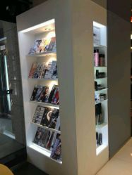 -TONI&GUY