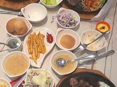 -豪享来牛排(人民店)