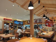大堂-南城香·饭香串香馄饨香(青年路店)