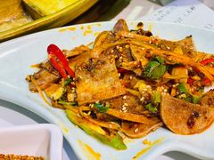 麻辣牛舌-猪啊牛呀羊啊铜盘烤肉(正大广场店)