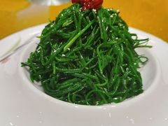 炝拌草原沙葱-德乐海蒙餐