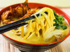 -002鱼汤粉(龍園店)