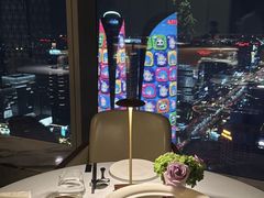 -运·中餐厅(成都华尔道夫酒店)