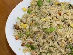 三文鱼鸽肝酱炒饭-煲煲掂风味煲仔饭餐厅(西区店)