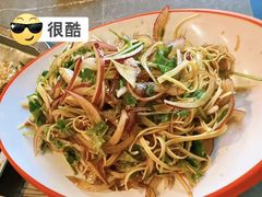 风味三丝-刘一龙虾.烧烤(理工直营店)