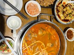 酸汤鱼火锅-阿婉贵州苗家酸汤鱼(梅林店)