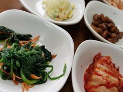 -亲昵春川鸡排(韩国美食街店)