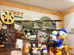 -泡泡玛特POPMART(上海环球港店)