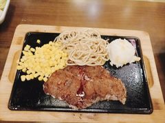 -豪客来牛排(空港华联店)