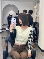 -SWANK SALON