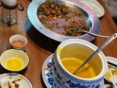-俭寨大盘鸡·手抓肉·烧烤新疆菜(乌苏路店)