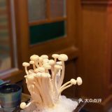 郑恺首家国民风火锅店空降北京[礼花]