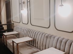等位区-大酉·M Coffee(北京美术馆店)