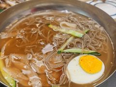 -许哥东北烧烤·铁丳烤串·宫后夹肉(繁花中心店)