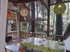 -林间山庄