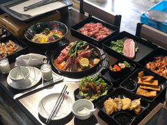 -烤路里·韩国品质自助烤肉(石路天虹4号店)