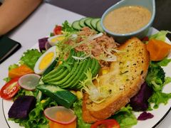 -丽莎沙拉轻食餐厅(国贸店)