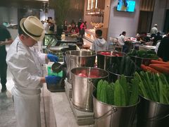 -浦东绿地铂骊酒店-POYA西餐厅(绿地东海岸国际广场店)