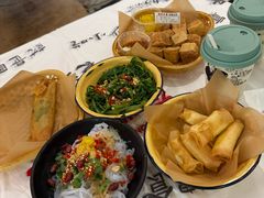 -东排食堂长沙小吃大排档(五一广场店)