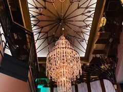 -Mogul Eatery·大亨餐酒馆