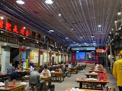 大堂-清真·老金烧烤·小龙虾(奥体中路店)