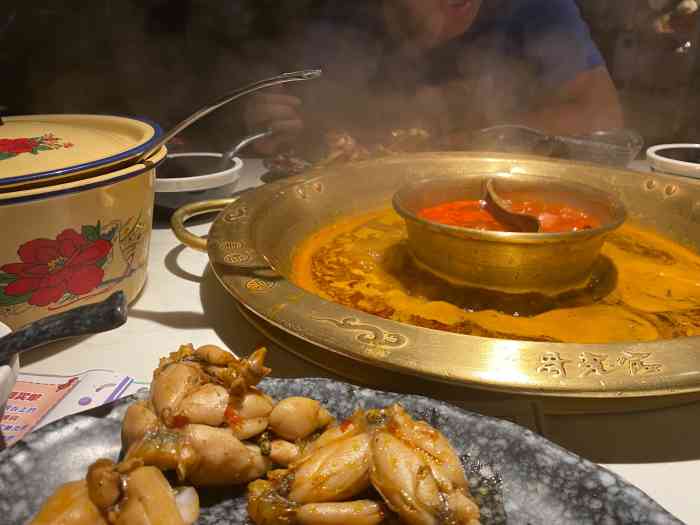 哥老官重庆美蛙鱼头(五角场合生汇店)