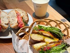 -麦田工坊(月湖店)