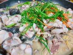 特色大头鱼-和味园美食