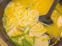 -桥香园过桥米线(国贸店)