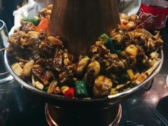 -巴四老城区炭火蛙锅(张江店)