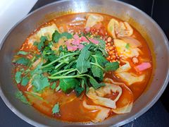 酸汤馄饨-味研所·麵