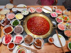 -周小明火锅(黑金冠社区店)