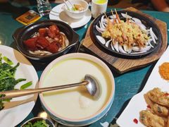 -南京金牛湖巨碗鱼头