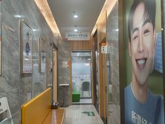 -上海仁爱医院口腔科 · 种植
