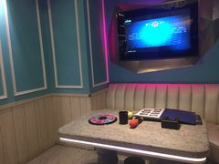 -米乐星世界KTV