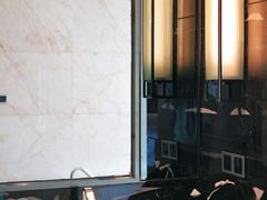 -中山利和希尔顿酒店