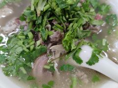 羊杂汤-清真喜兰老丁羊汤特色小吃