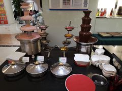 -亮马河饭店翠雅咖啡厅