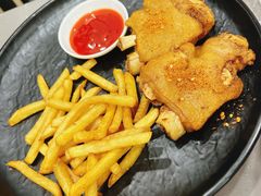 招牌脆皮咸猪肘-红厨巷·淮扬菜(熙南里店)