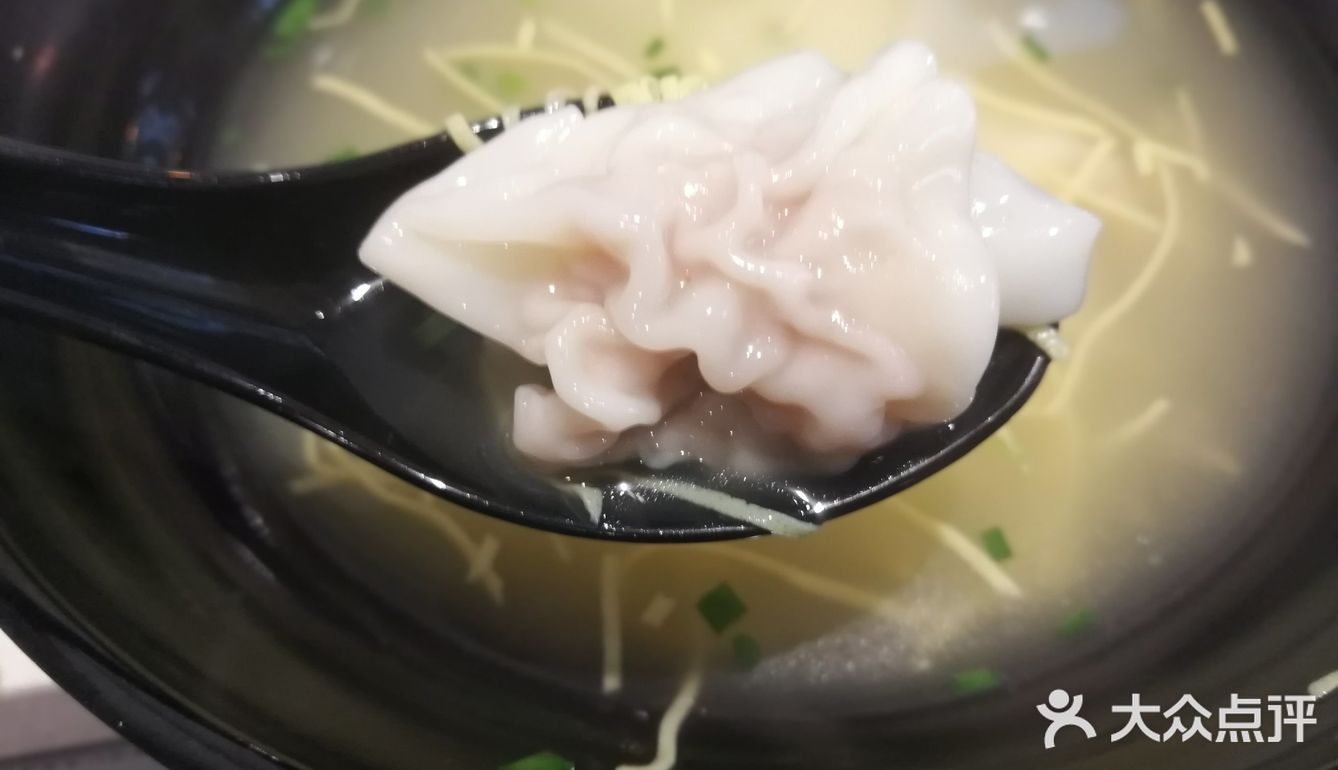 选了4种不同口味的糕团 软糯香甜不腻 口感特别