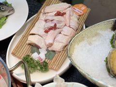 -得意咚瓜·顺德鱼生·冬瓜火锅(深圳首店)